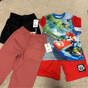 Boys 4-piece bundle lot Size Medium NEW